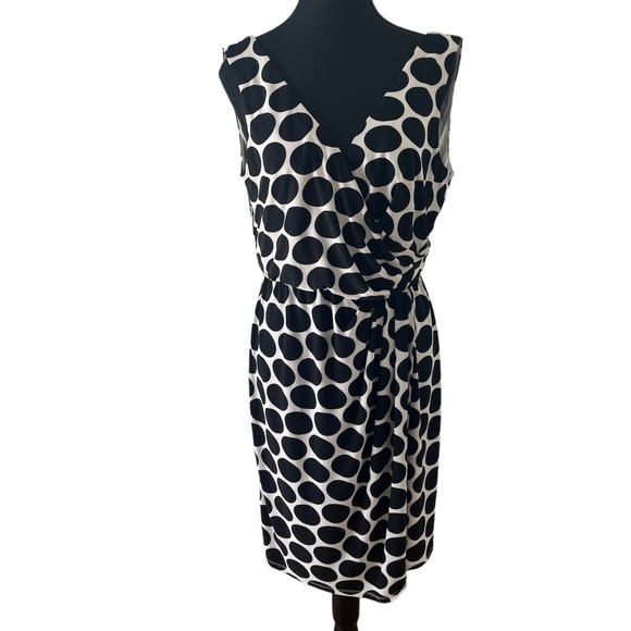 VINTAGE Polka Dot Wrap Dress - Picture 1 of 6